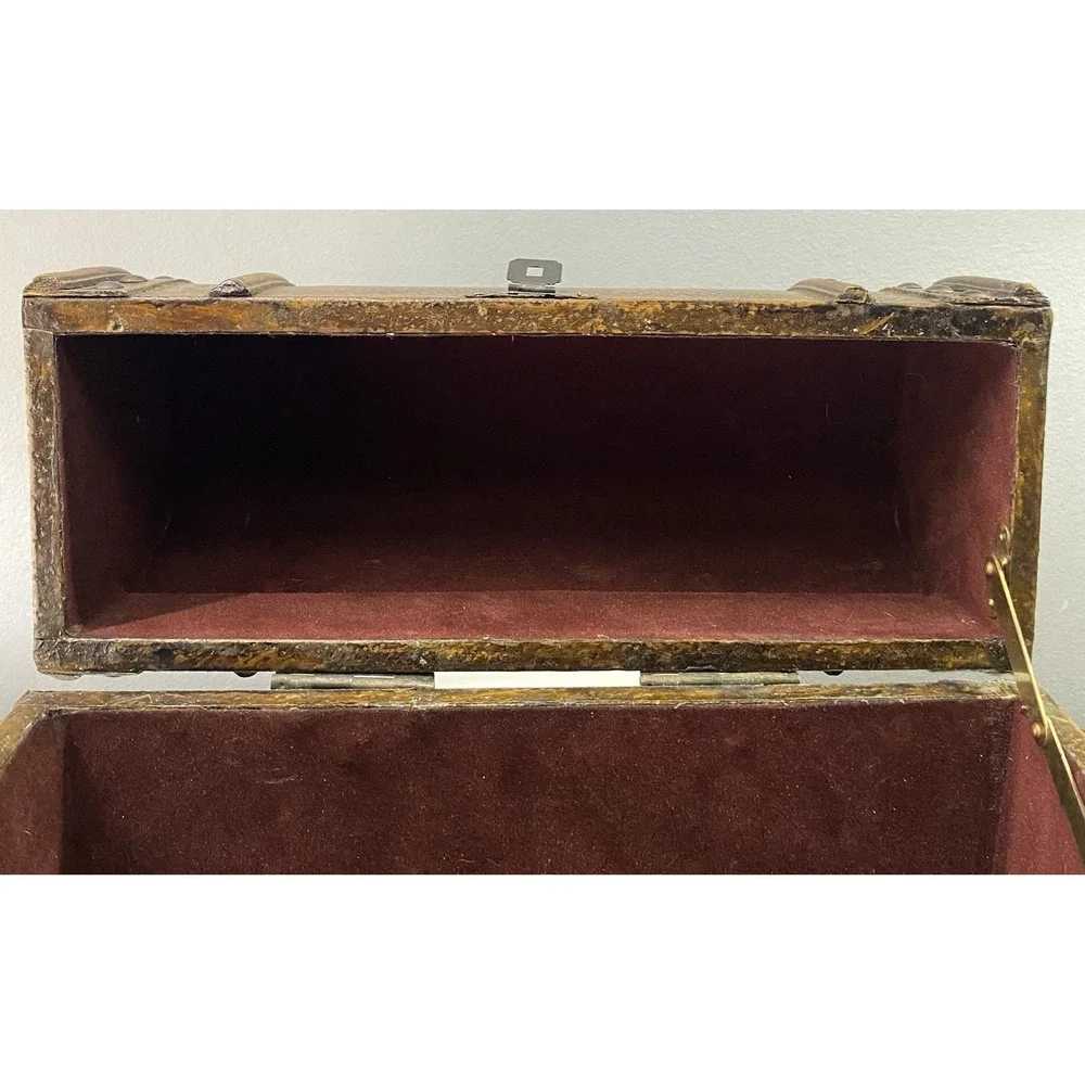 Vintage Decorative Wooden Keepsake Jewelry‎ Treasure Chest Storage Box W/Clasp
